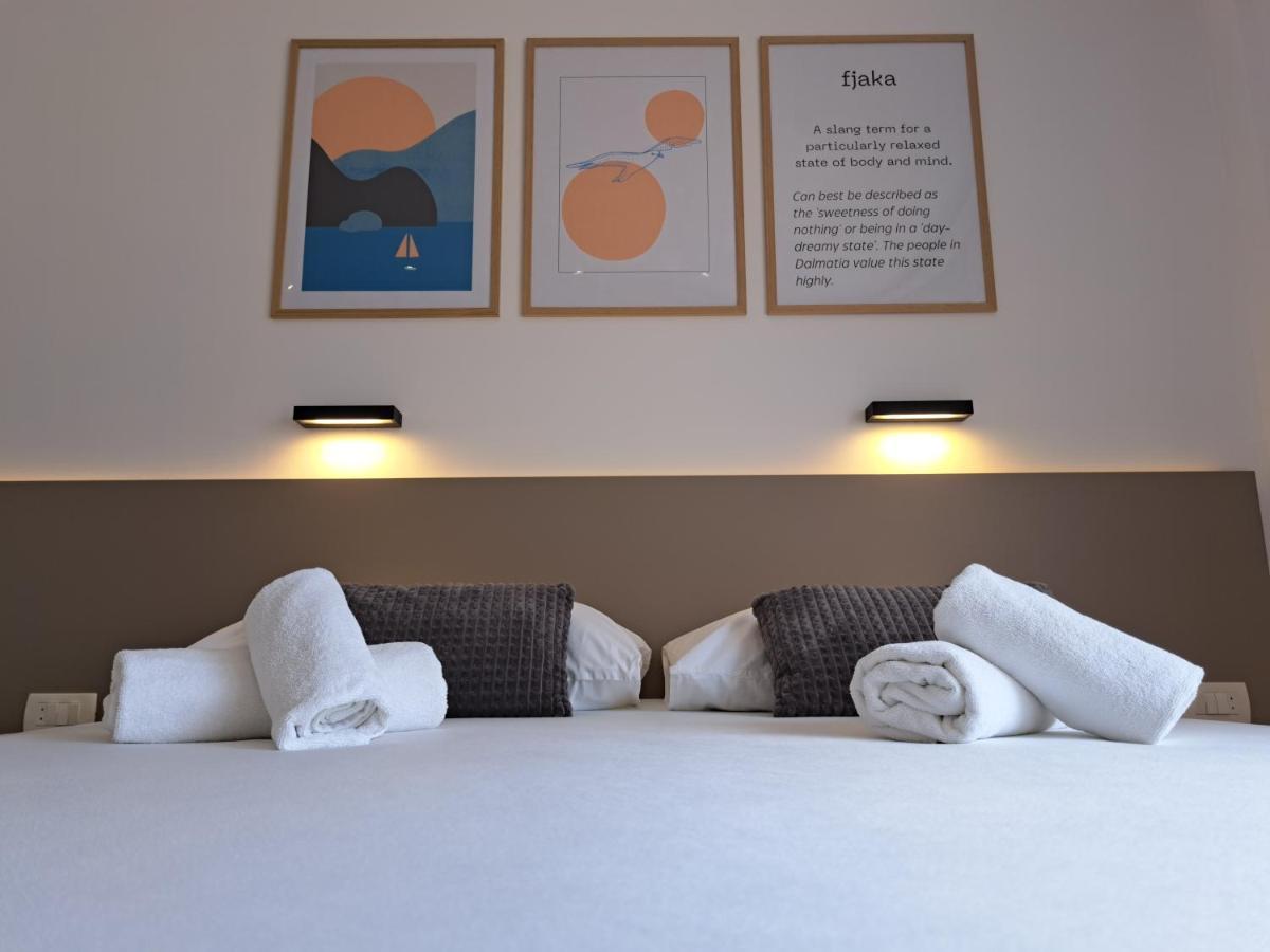 Rooms Zvonimir Stobreč Eksteriør bilde