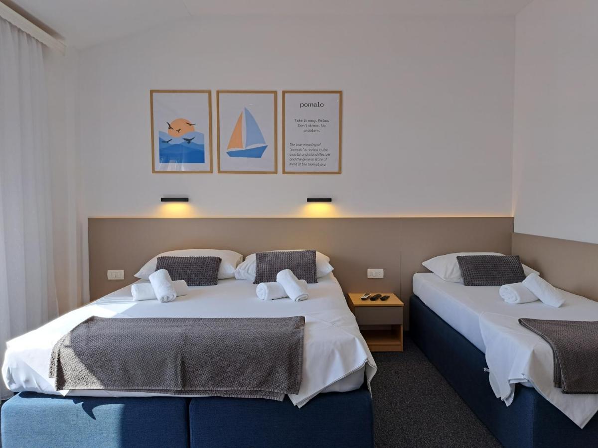 Rooms Zvonimir Stobreč Eksteriør bilde